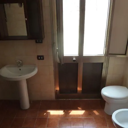 ベッド・アンド・ブレックファスト Life's B ミネルヴィーノ・ディ・レッチェ